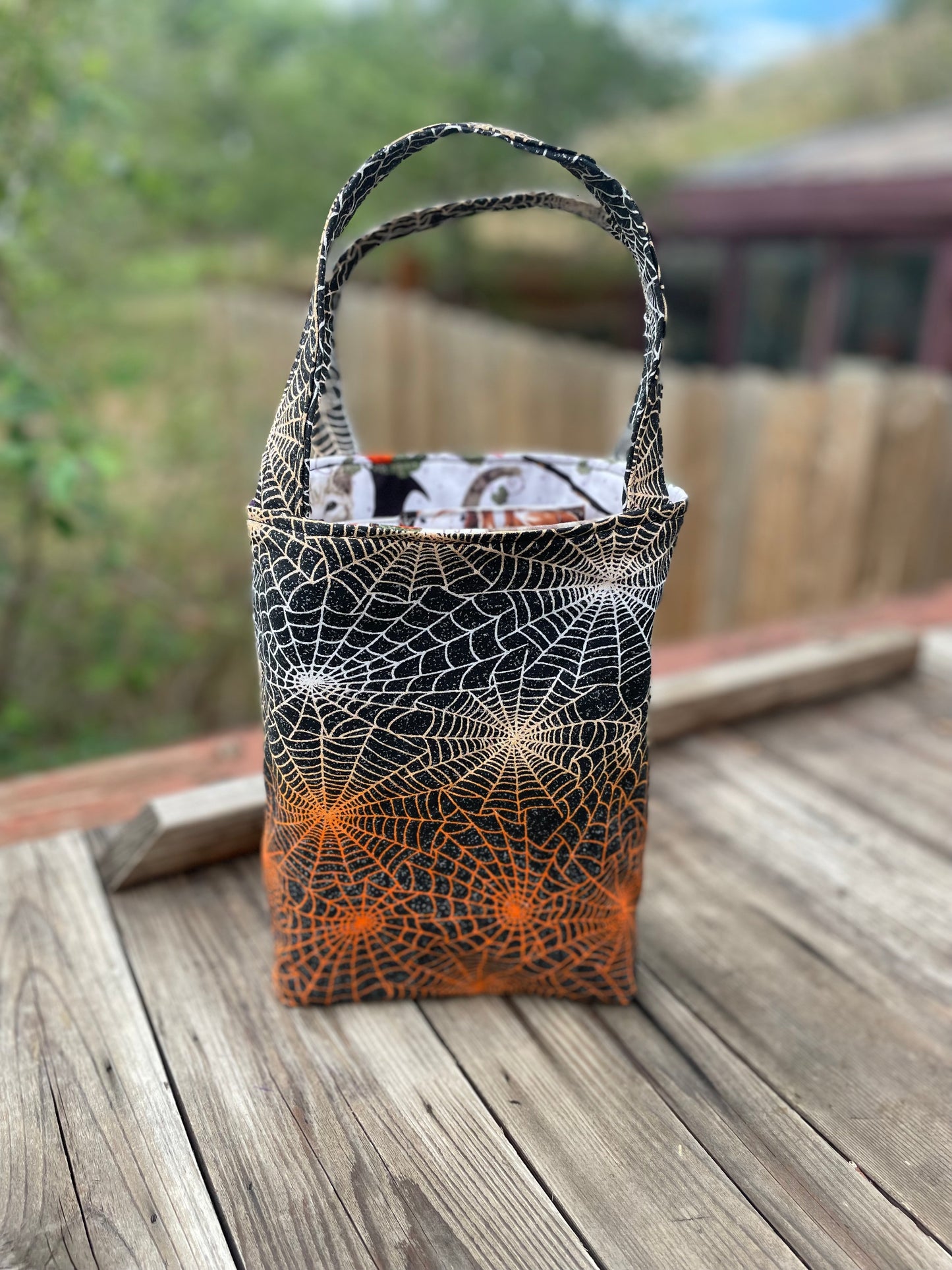 Med Halloween Bag - Spider web and Pumpkins and cats