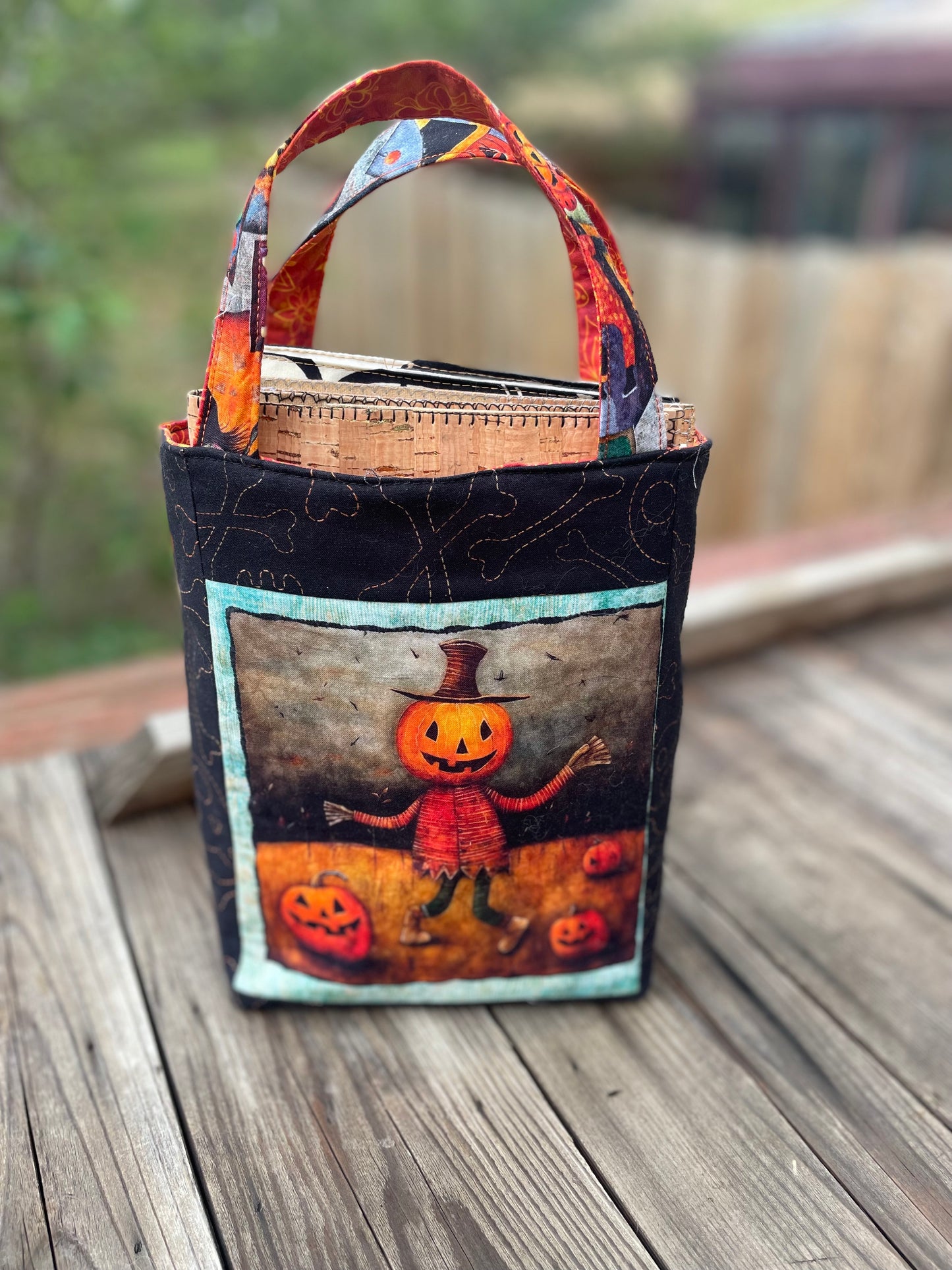 Small Bag Halloween Pumpkin and Monster Orange inner fabric