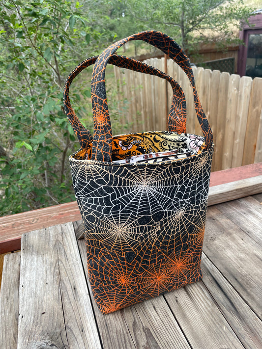 Med Halloween Bag - Spider web and Owls